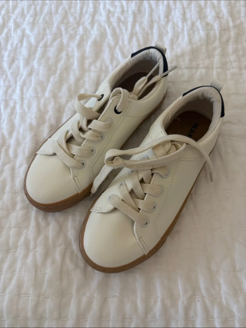 Old Navy Cream Lace-Up Sneakers with Brown Sole BRAND NEW NEVER WORN